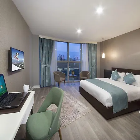 Hotel The Clock