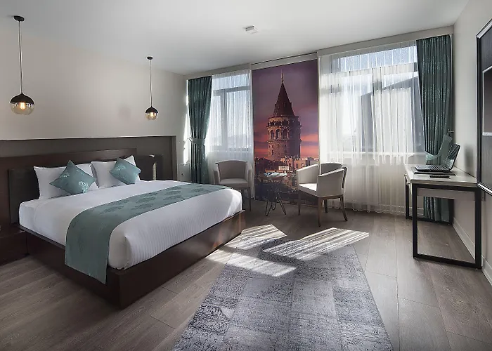 The Clock Стамбул