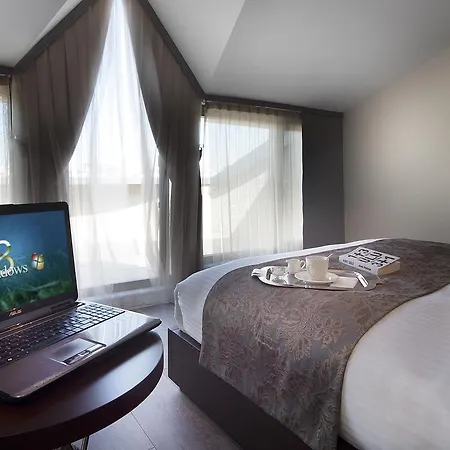 The Clock Hotell