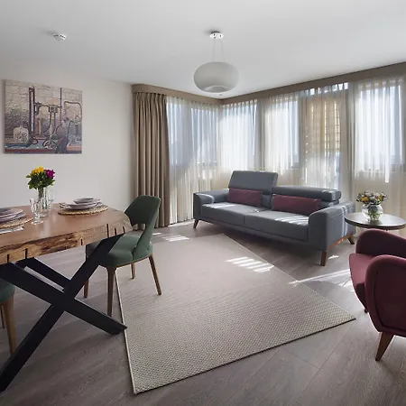 The Clock فندق 3*